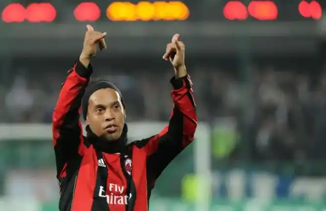 曼城的进攻 曼城的进攻